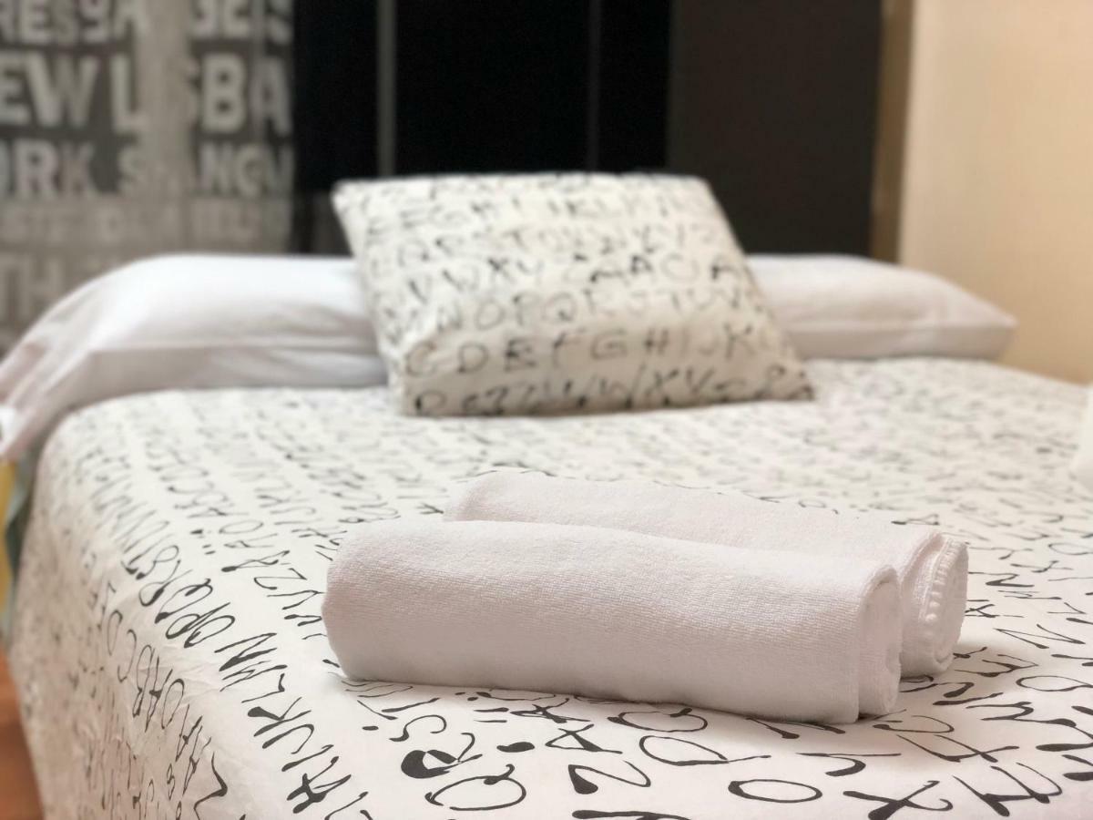 Appartamento Apartamento Torre del Clavero Salamanca Esterno foto